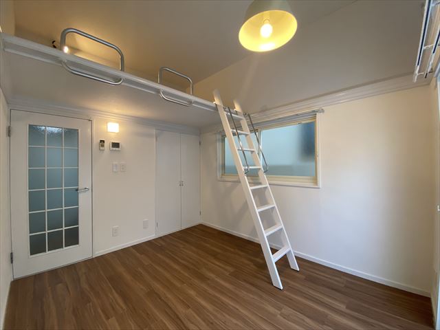Campus Living Eco-da (Full Renovated Apartment) - share