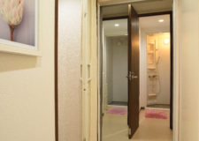 シャワー室は1階&3階にあり、3階は女性専用となっています。