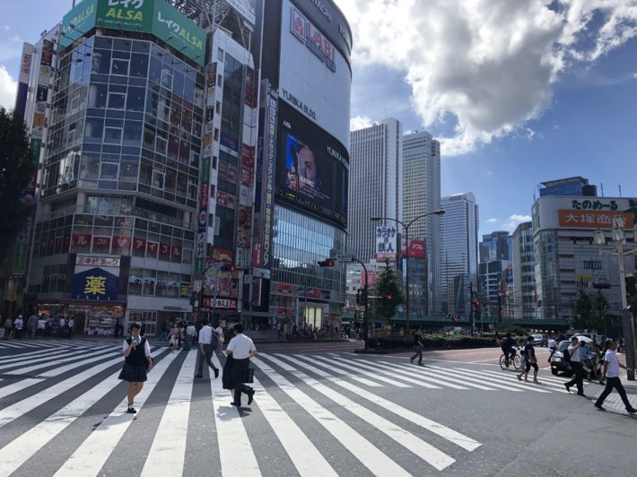 テレワーク等におすすめな家具家電付きワンルーム物件 in 新宿！